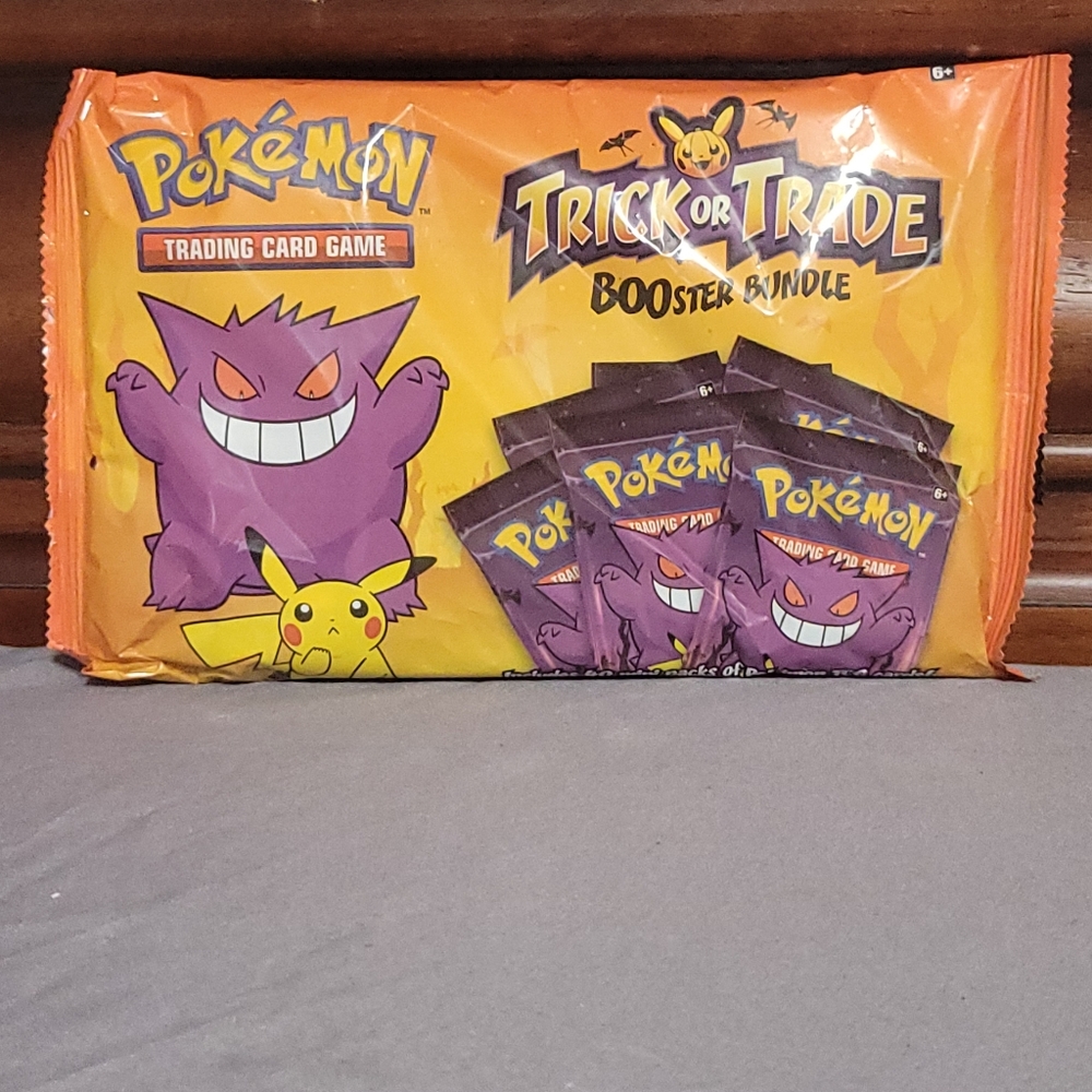 SEALED 2022 Pokemon TCG Trick or Trade Booster Bundle 40 Mini Packs
